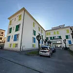 Perfect Location Viareggio