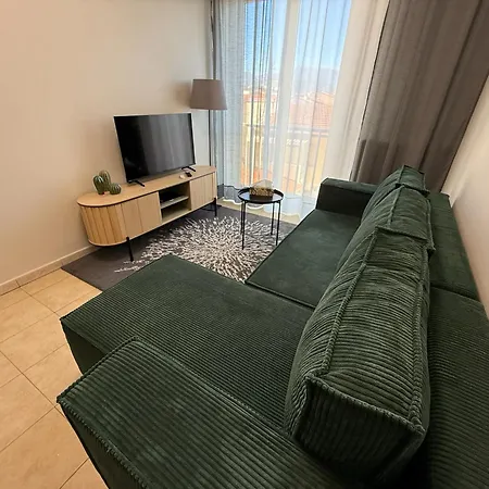 Perfect Location Apartament *
