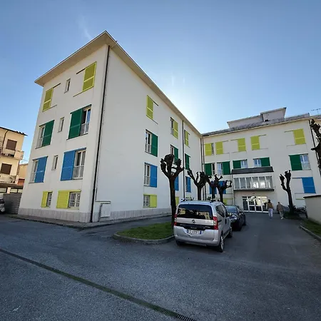 Perfect Location Viareggio